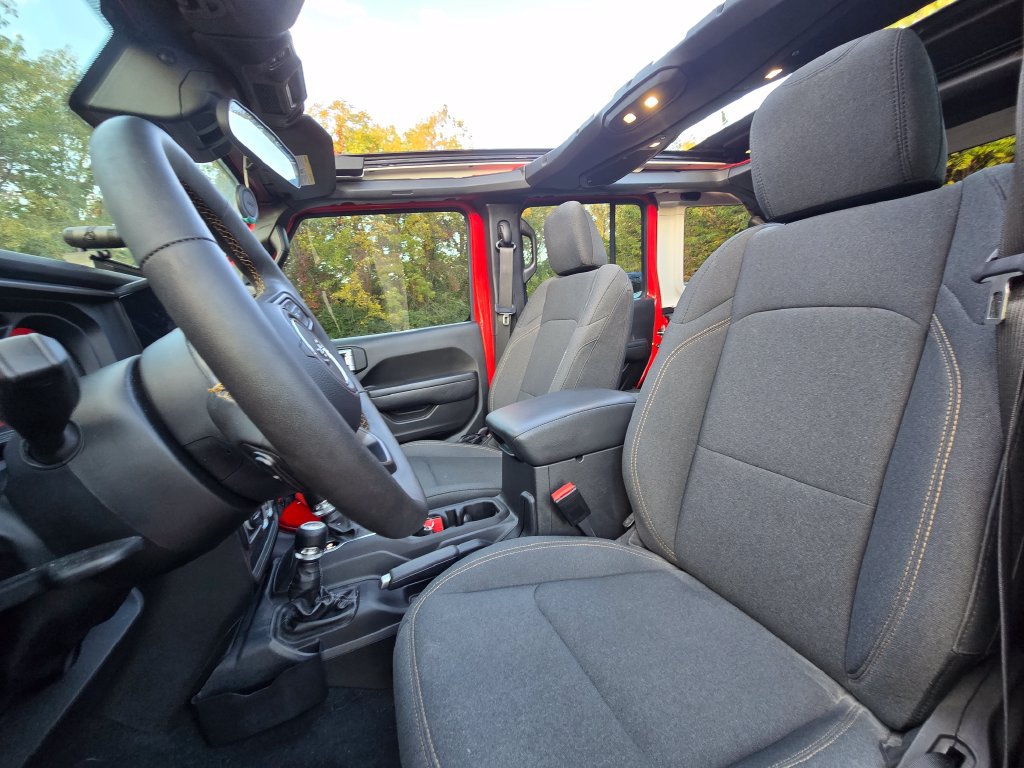 Used 2024 Jeep Wrangler Unlimited Sport AWD/4WD image 20