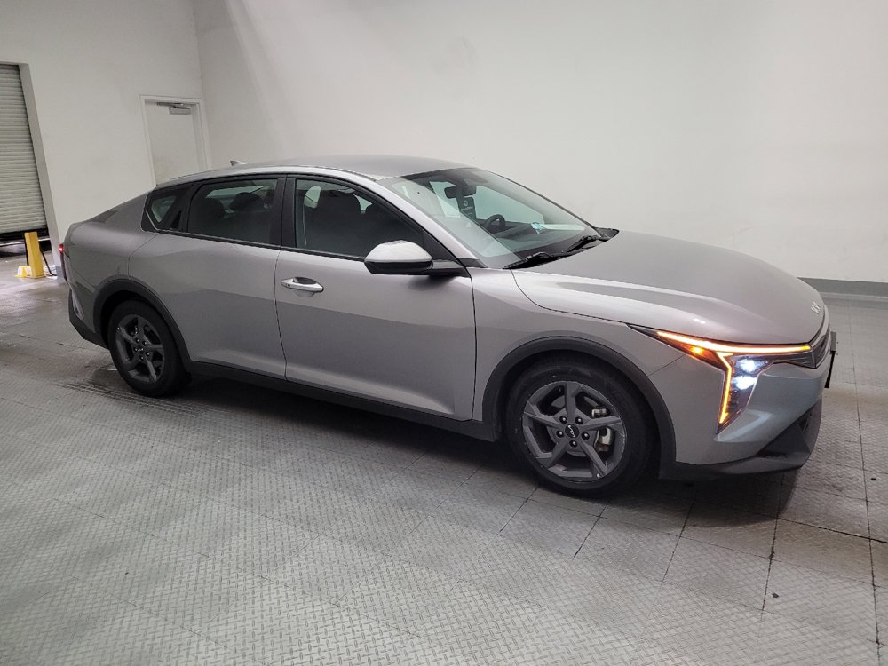 Used 2025 Kia K4 FWD image 11