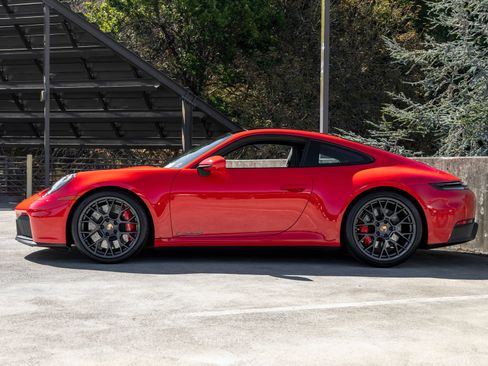 Certified 2026 Porsche 911 Carrera GTS RWD image 2
