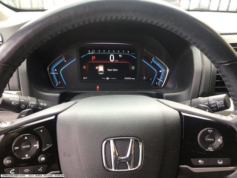 Used 2023 Honda Odyssey Touring image 14