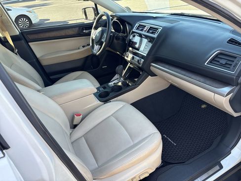 Used 2015 Subaru Outback 2.5i Limited image 19