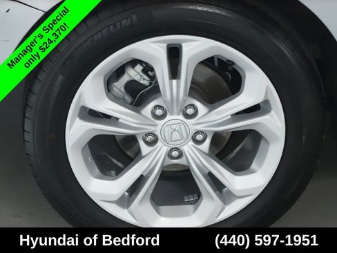 Used 2025 Honda Accord LX image 13