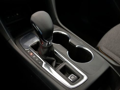 Certified 2024 Chevrolet Equinox LT image 26