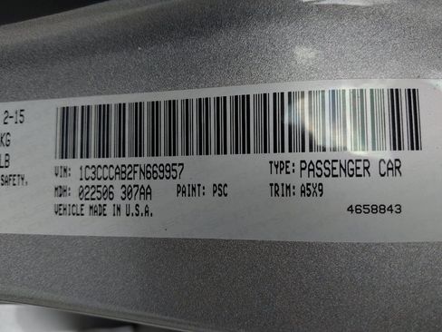 Used 2015 Chrysler 200 Limited w/ Convenience Group FWD image 33