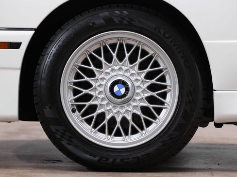 Used 1988 BMW M3 Coupe image 31