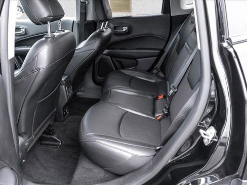 Used 2019 Jeep Compass Altitude image 18