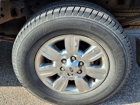 Used 2012 Ford F150 XLT w/ XLT Chrome Pkg RWD image 7