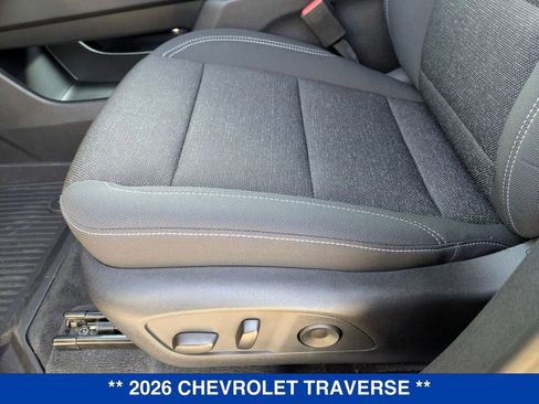 New 2026 Chevrolet Traverse LT w/ Sun and Wheel Package image 16