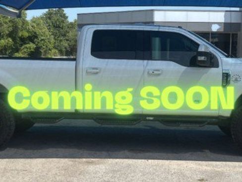 Used 2017 Ford F350 Lariat w/ Lariat Ultimate Package AWD/4WD image 11
