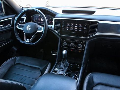 Used 2023 Volkswagen Atlas Cross Sport SEL Premium R-Line image 31