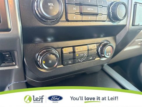 Used 2022 Ford F250 XLT w/ Black Appearance Package image 21