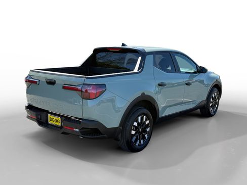 Used 2025 Hyundai Santa Cruz SE image 5