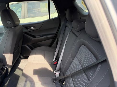 Certified 2025 Chevrolet Equinox LT AWD/4WD image 9