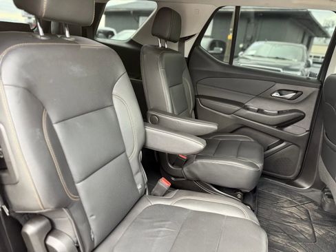 Used 2021 Chevrolet Traverse Premier w/ Redline Edition image 19