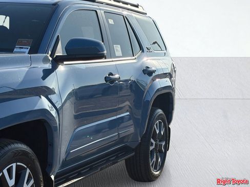 New 2026 Toyota 4Runner TRD Sport AWD/4WD image 10