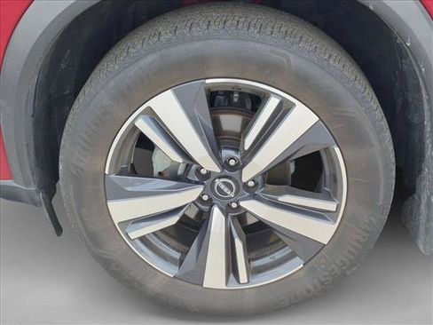 Used 2022 Nissan Rogue SL FWD image 10