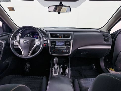 Used 2016 Nissan Altima 2.5 S w/ Power Driver Seat Package FWD image 12