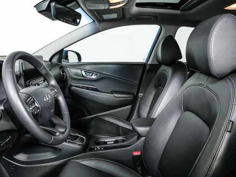 Used 2022 Hyundai Kona Limited image 5