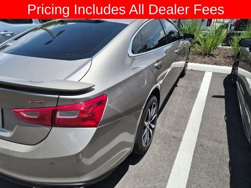 Used 2024 Chevrolet Malibu RS FWD image 3