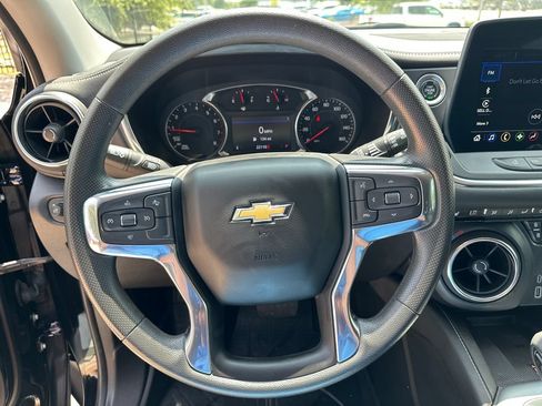 Used 2024 Chevrolet Blazer LT w/ Convenience Package FWD image 21