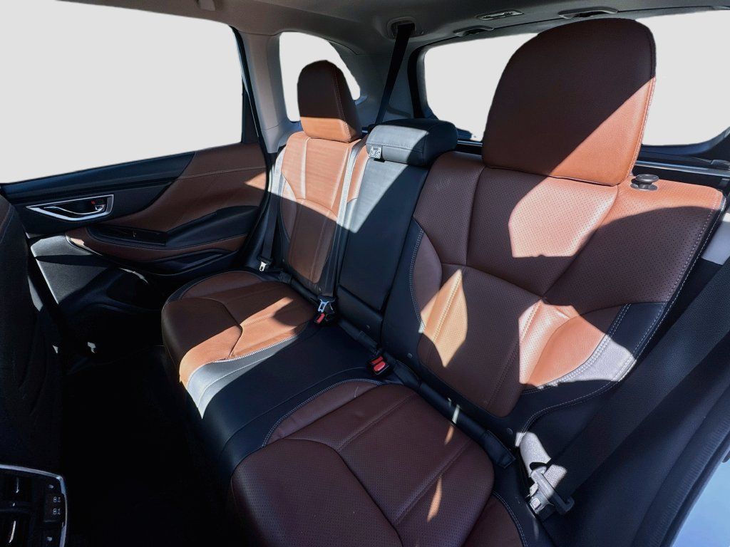 Certified 2023 Subaru Forester Touring AWD/4WD image 24