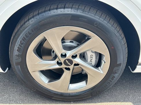 New 2026 Genesis GV70 2.5T Advanced AWD/4WD image 11