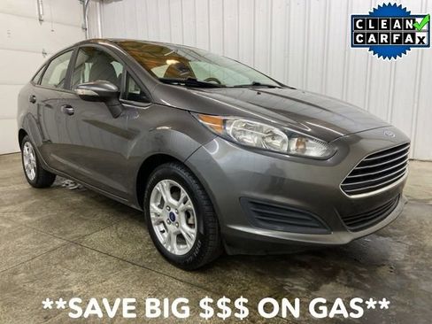 Used 2015 Ford Fiesta SE w/ Comfort Package image 1