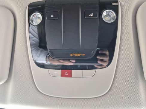 New 2025 Kia EV6 Light w/ Light LR Technology Package image 23