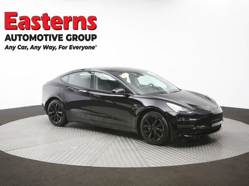 Used 2023 Tesla Model 3 Standard Range RWD image 47