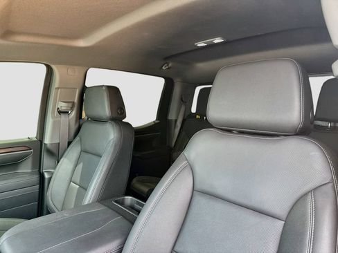 Used 2026 GMC Sierra 1500 SLT AWD/4WD image 13