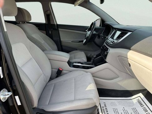 Used 2018 Hyundai Tucson Value w/ Cargo Package AWD/4WD image 21