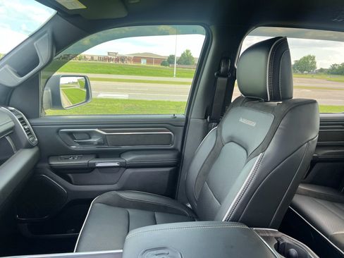 Used 2025 RAM 1500 Laramie w/ Sport Appearance Package AWD/4WD image 22