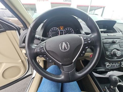 Used 2016 Acura RDX AWD image 3