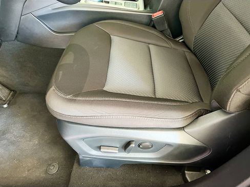 Used 2022 Ford Explorer XLT w/ Class IV Trailer Tow Package image 19