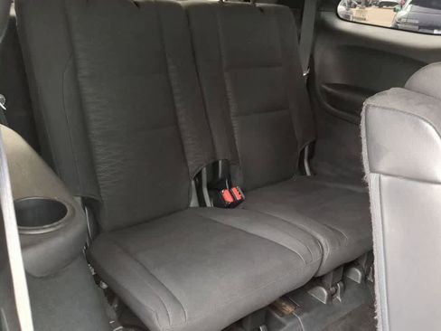 Used 2019 Dodge Durango SXT w/ 3rd Row Seating Group RWD image 21