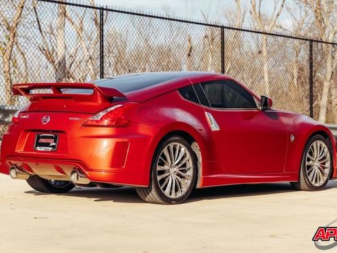 Used 2013 Nissan 370Z NISMO image 7