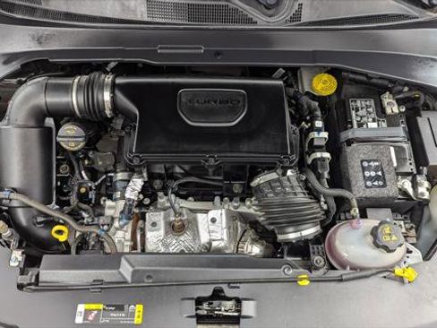 Used 2024 Jeep Compass Limited image 31