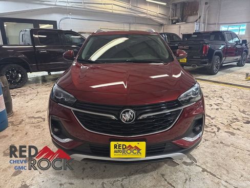 Used 2022 Buick Encore GX Essence w/ Experience Buick Package image 2