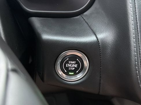 Used 2024 Chevrolet Tahoe LT image 9