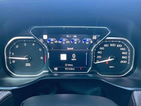 Used 2021 GMC Yukon Denali image 13