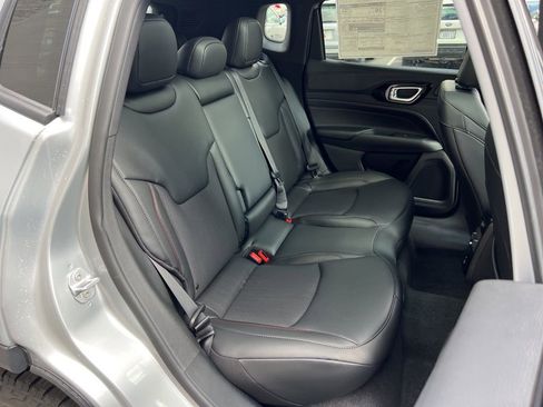 New 2026 Jeep Compass Trailhawk image 25