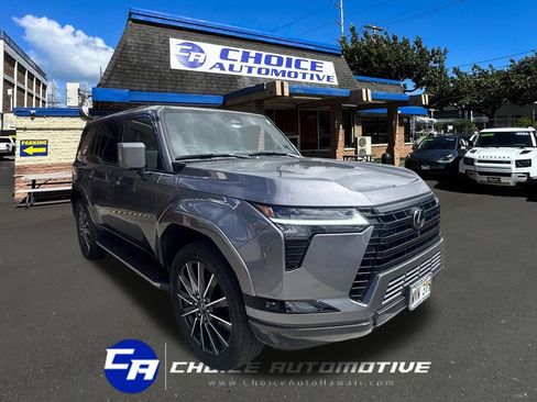 Used 2024 Lexus GX 550 AWD/4WD image 9