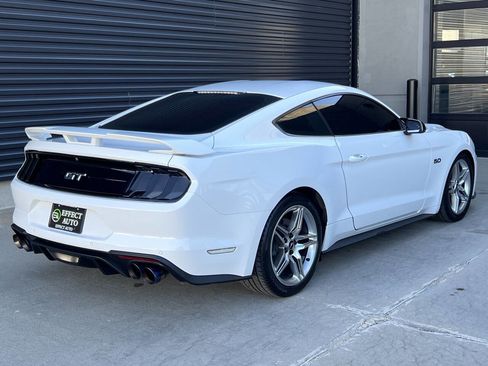 Used 2018 Ford Mustang GT w/ GT Performance Package image 11