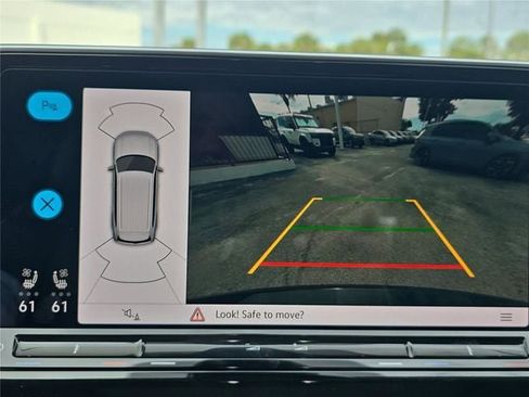 New 2026 Volkswagen Atlas SE FWD image 21