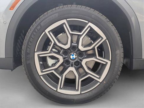 Used 2026 BMW X2 xDrive28i w/ Convenience Package AWD/4WD image 10