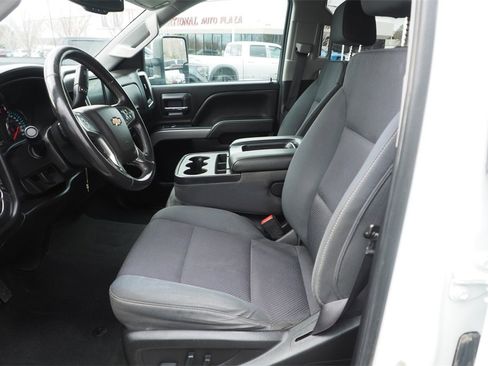 Used 2019 Chevrolet Silverado 2500 LT image 13