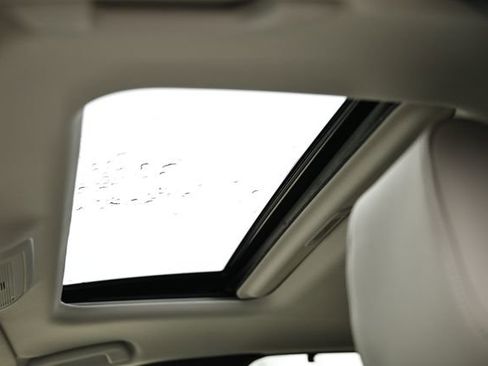 Used 2024 MAZDA CX-90 3.3 Turbo w/ Preferred Package image 15