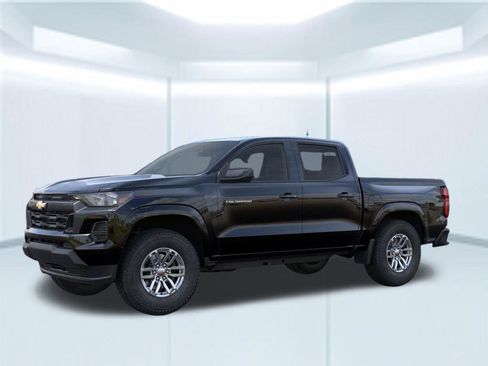 New 2026 Chevrolet Colorado LT image 2