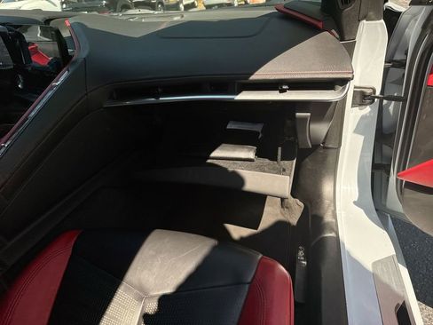 Used 2022 Chevrolet Corvette Stingray Preferred Cpe w/ Z51 Performance Package RWD image 36