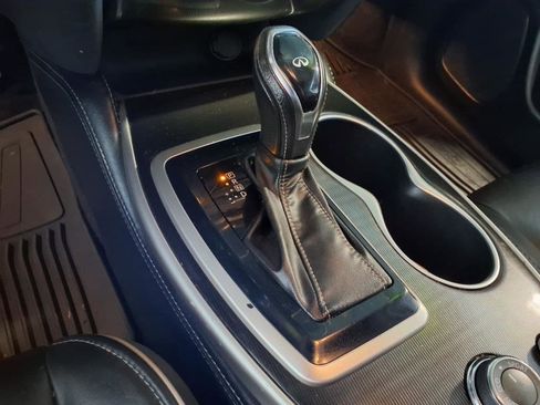 Used 2019 INFINITI QX60 Luxe w/ Essential Package image 27